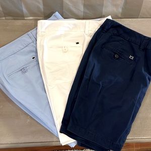 CROWN & IVY Caroline shorts. Set of 3 Size 12 Light blue, Navy blue, White 7”